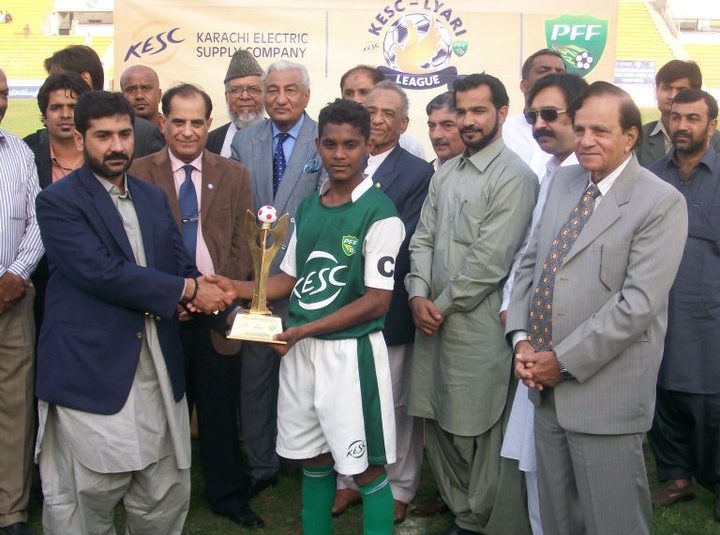 PFF-KESC Lyari Football League 2011 : Lyari Town annex the title : Singolane lost 1-4