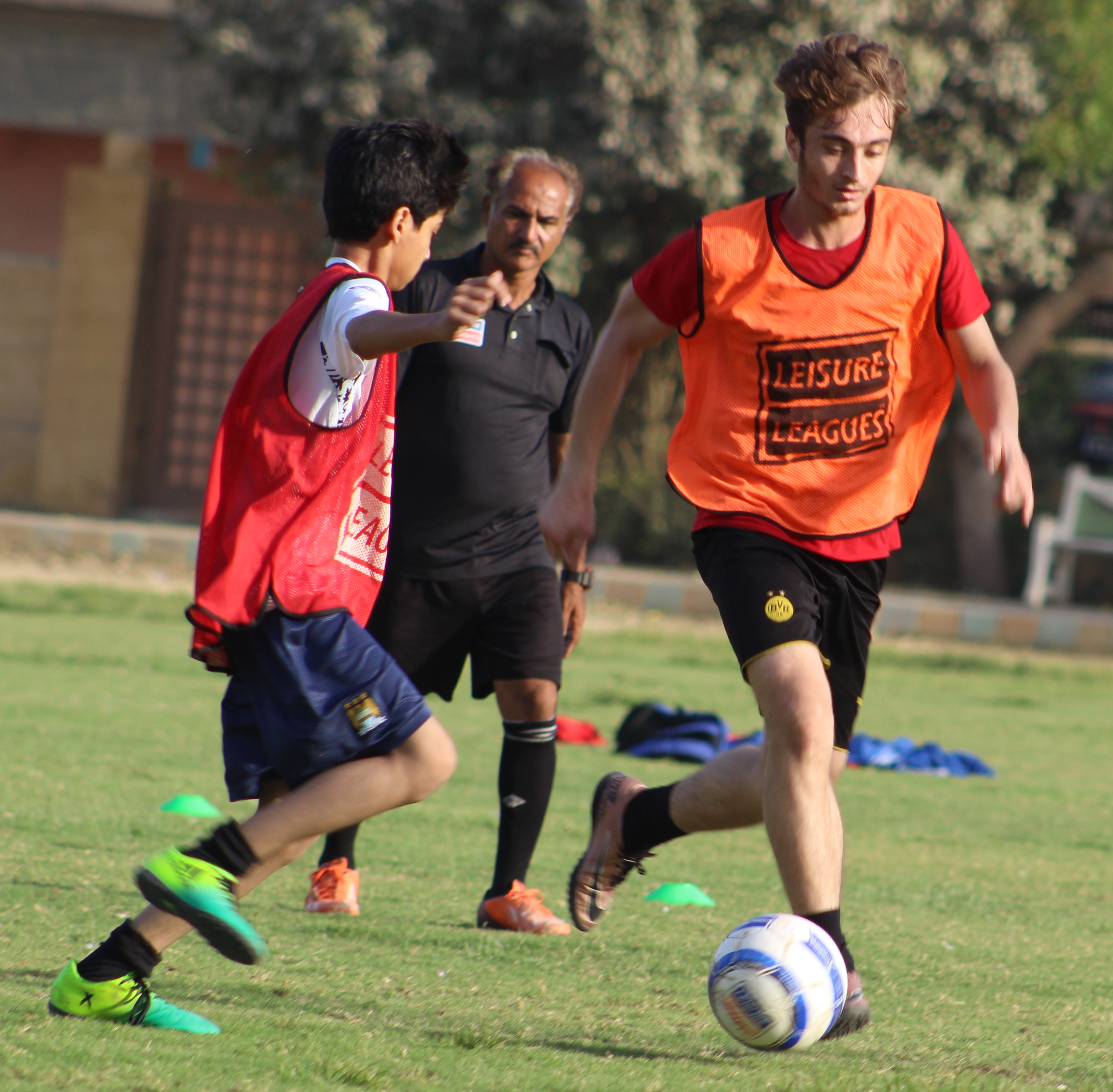 FC Evolution thrashes Sir Syed FC by 2-0 in   Leisure Leagues Season III