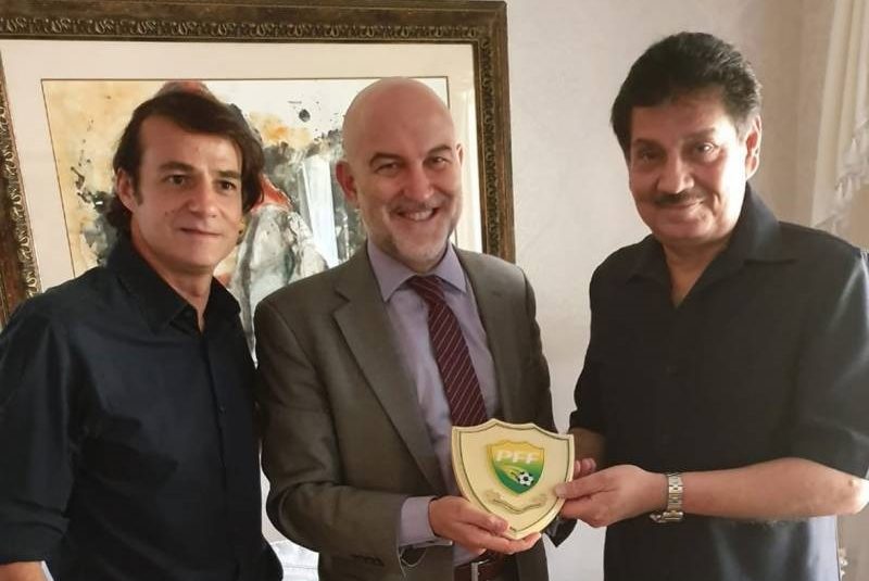 Spain Ambassador offers to help Pak football development [The Nation/The News]