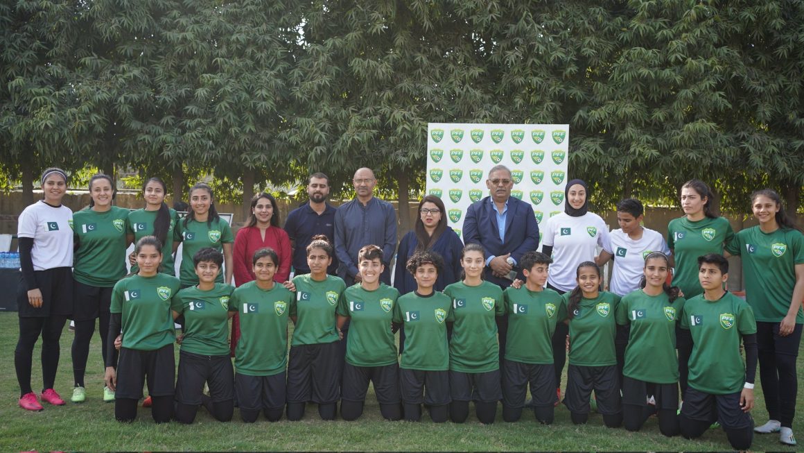 SAPM on Youth Affairs Shaza Fatima meets women football team [The Nation]