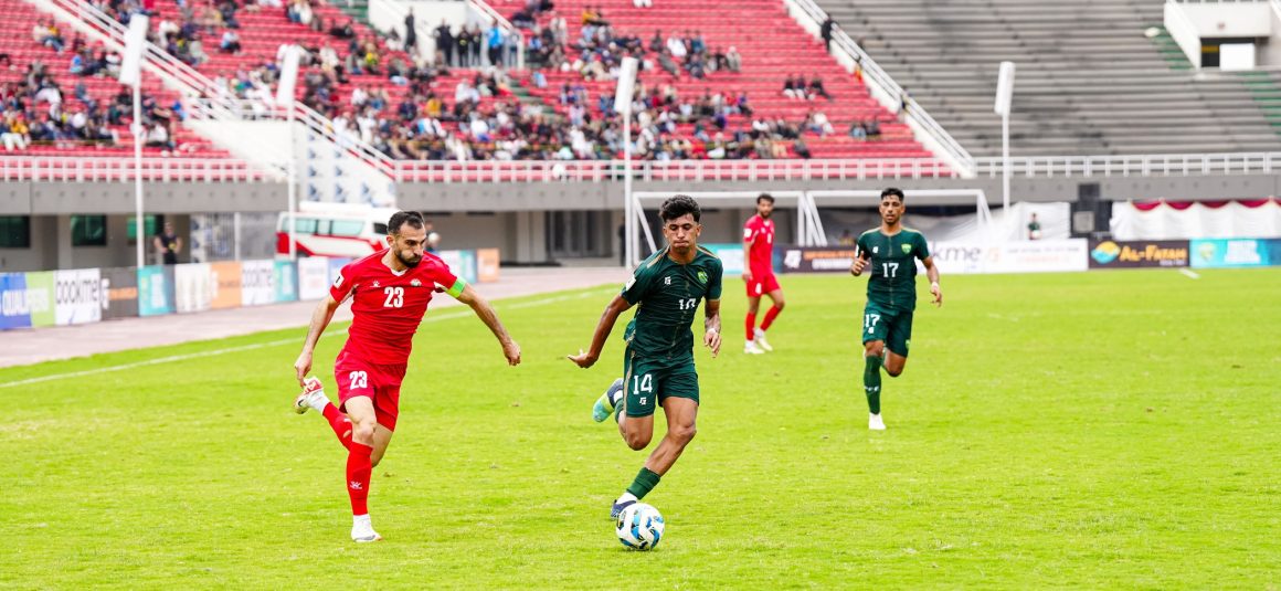 ‘Top Pak footballers could have earned Rs10 million each’ [The News]