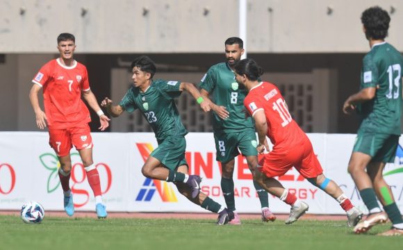 Solano satisfied as Pakistan end losing streak despite Otis’ penalty miss [Dawn]
