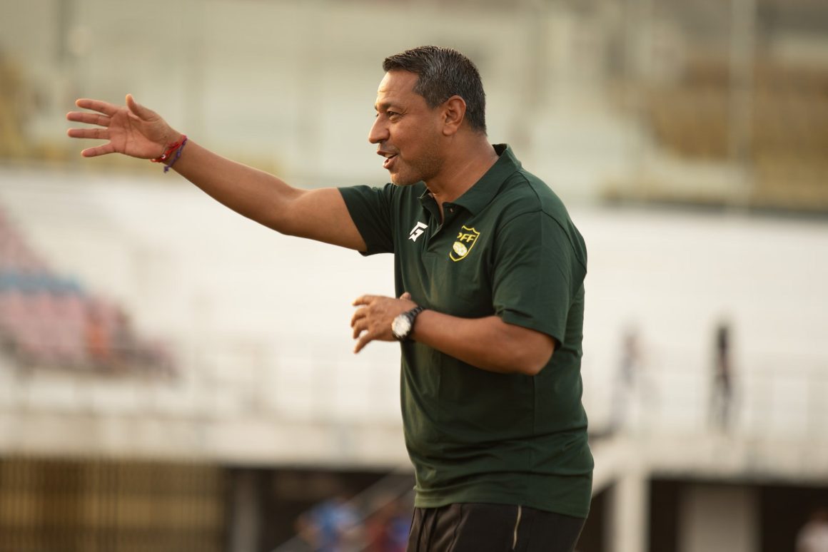 Nolberto Solano: ‘I would like to play like Klopp but you need to be realistic’ [The Guardian]