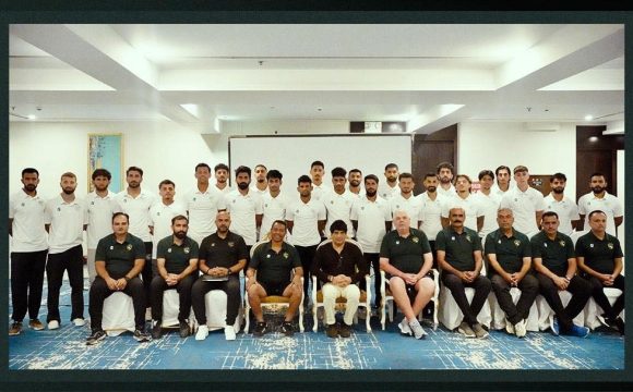 Pakistan eye first ACQ victory against late-to-arrive Afghanistan [Dawn]