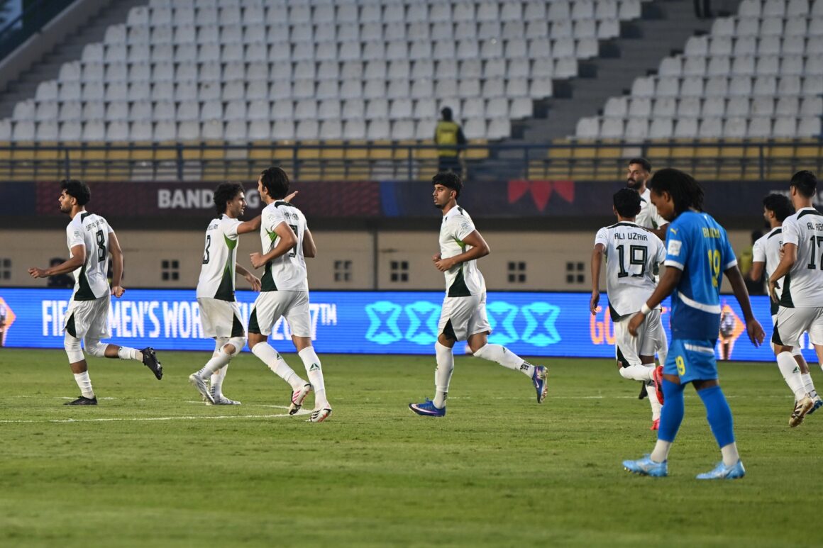 Pakistan face SAFF preparation crisis [Express Tribune]